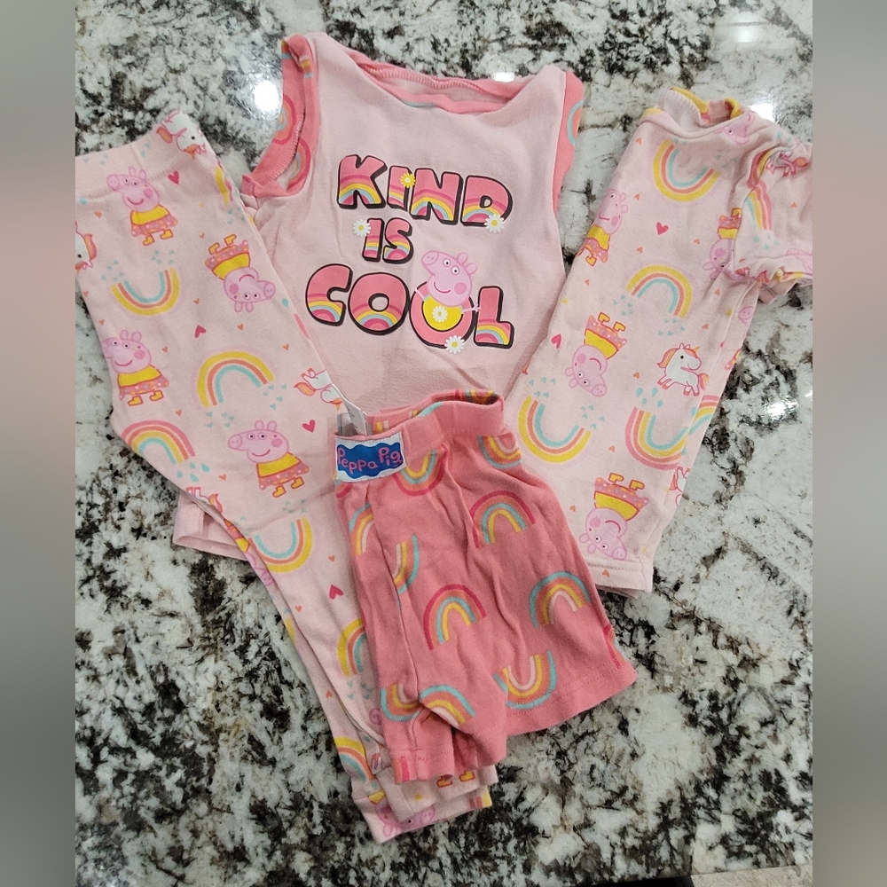Peppa Pig pajamas 3T